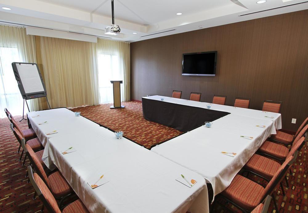 Courtyard By Marriott Raleigh North/Triangle Town Center Exterior foto