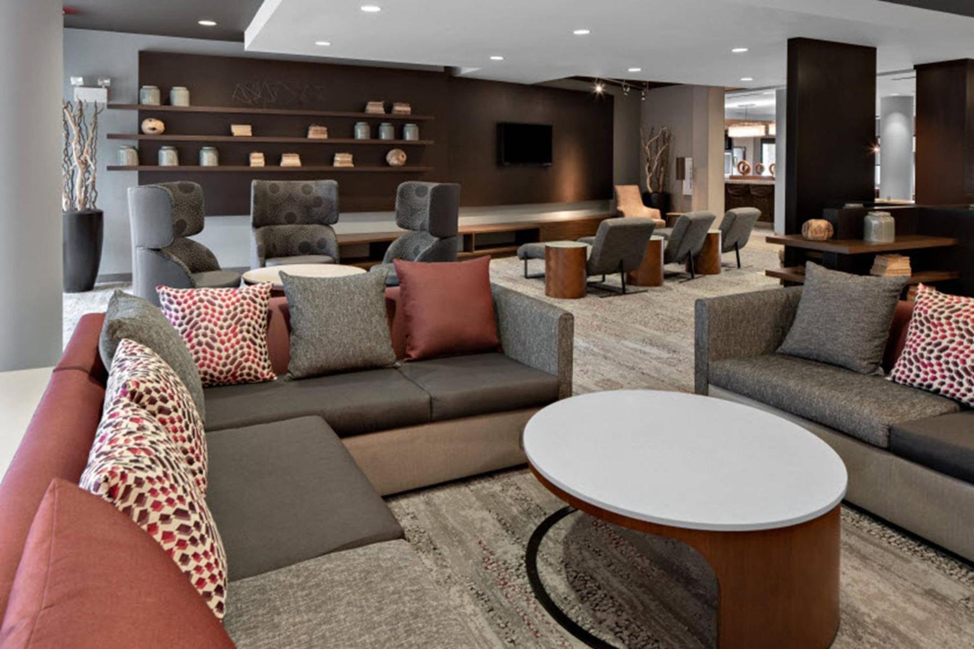 Courtyard By Marriott Raleigh North/Triangle Town Center Exterior foto