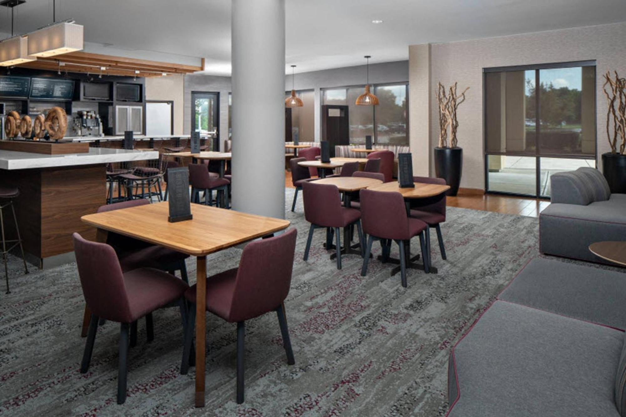 Courtyard By Marriott Raleigh North/Triangle Town Center Exterior foto